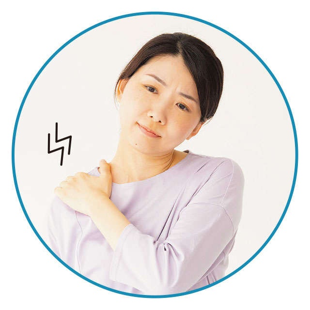  腰痛、肩こり、頭痛の予防につながる「背骨の使い方」をセルフチェック！【柔道整復師の酒井さんが指南】（3）