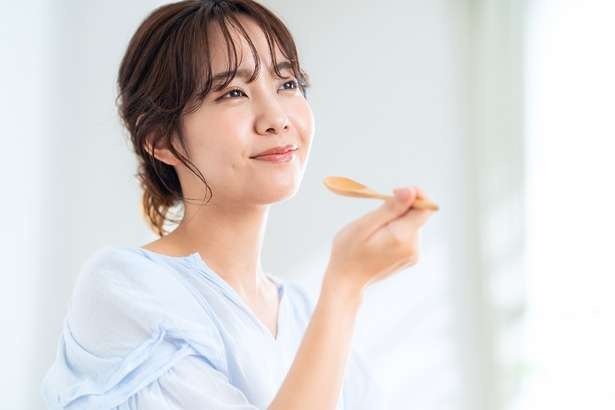 若々しさを維持するために必要な「唾液」。唾液を増やす食べ方を、東洋医学のプロが解説（2）