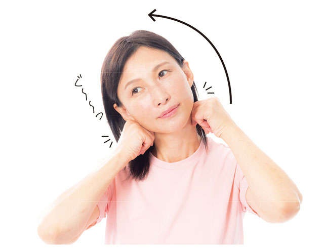 「いた気持ちいい」くらいの力加減で！ 首回りのリンパストレッチ（8）