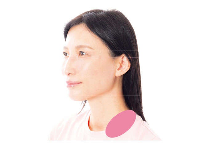 「いた気持ちいい」くらいの力加減で！ 首回りのリンパストレッチ（12）