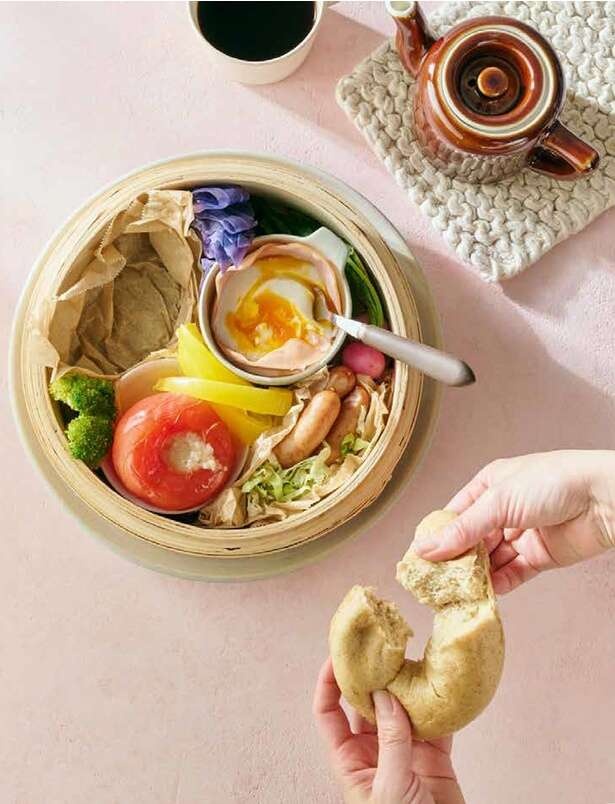 【大ブーム中のせいろ蒸し】ベーグルがもっちもちに！「蒸しベーグルプレート」のレシピ（3）