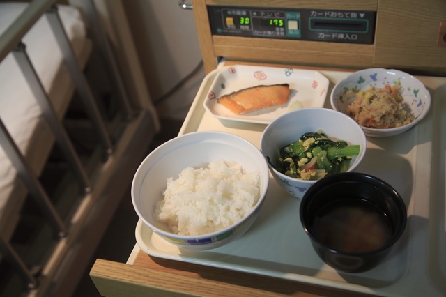 味のついた料理が、こんなに美味いなんて...「がんの入院」で感じた幸せ／僕は、死なない。（42）（1）
