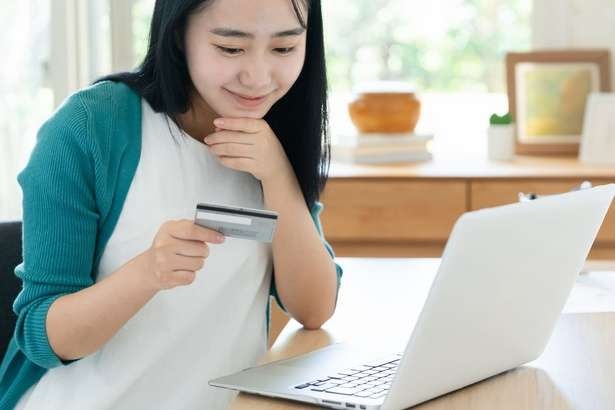 貯金したいなら「絶対NG」な行動。賢くクレジットカードを使うために覚えておこう！（2）