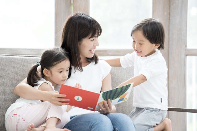 子どものIQにも関わってくる!? 「絵本の読み聞かせ」の効果とは？／絵本の読み方 選び方（2）