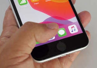 指紋認証を登録したのに、なかなかスマホのロックが解除されないのはなぜ？（1）
