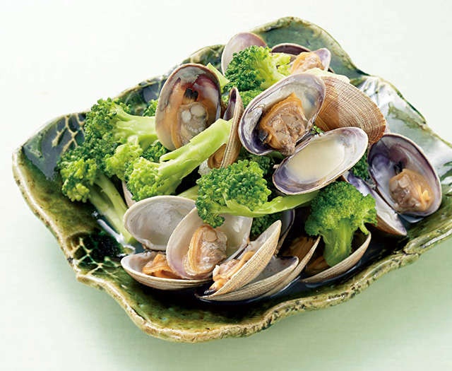 がんもどきとも合う！ 甘酒ドレッシングも簡単！  サラダで楽しむブロッコリーレシピ（1）