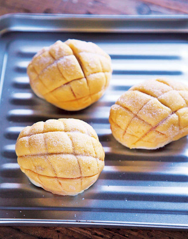 ホットケーキミックスでできる！Mizukiさんの「バナナオムレット」「バターロールメロンパン」／Mizukiのカンタン手作り 3時のおやつ（12）