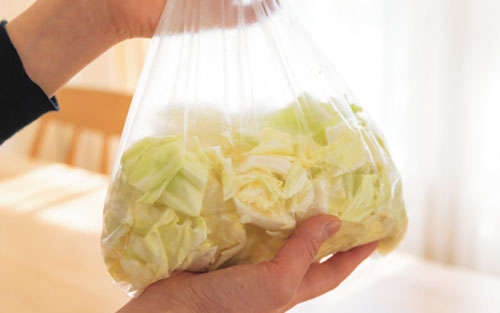 食後血糖値の上昇を防ぎ、脂肪の減少も期待！ 管理栄養士・成澤文子さん「塩麹酢キャベツ」の効果と作り方（4）