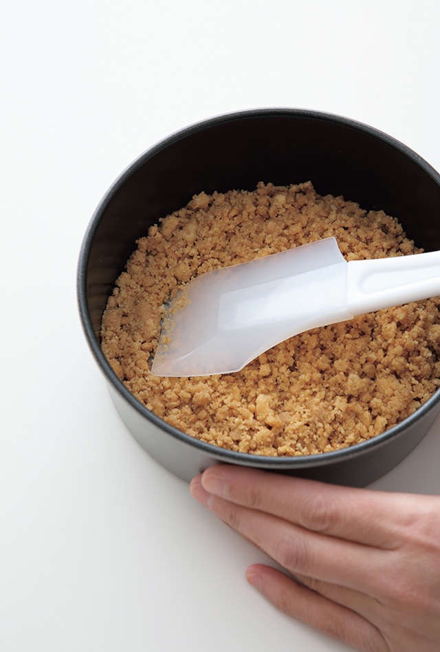 混ぜて冷蔵庫に入れるだけ！Mizukiさんの「豆乳あずきレアチーズ」「フルーツ寒天」／Mizukiのカンタン手作り 3時のおやつ（3）