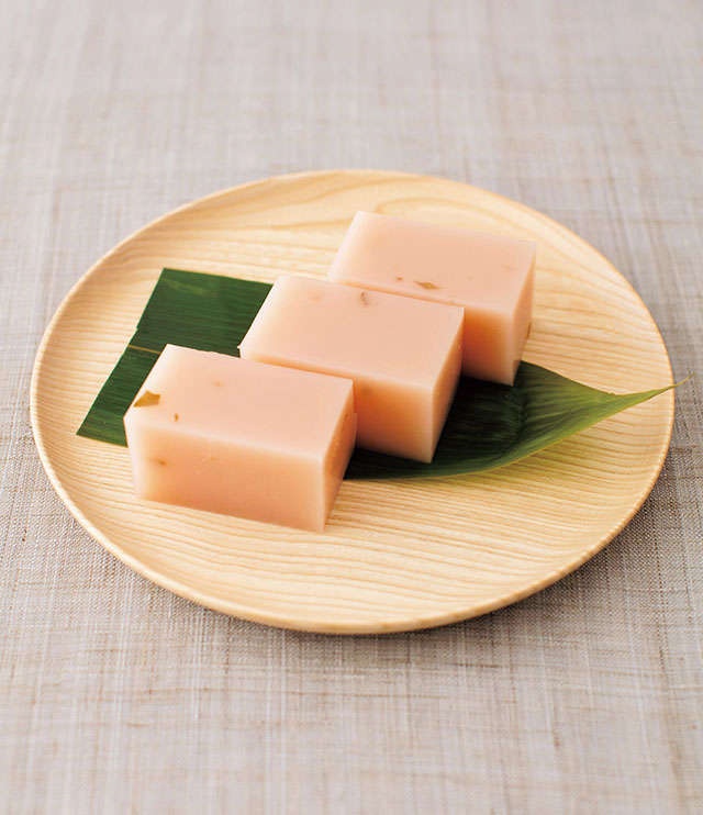 料理研究家・Mizukiさんのおうちでできる和のおやつ「いちご水ようかん」「黒糖わらびもち」／Mizukiのカンタン手作り 3時のおやつ（7）