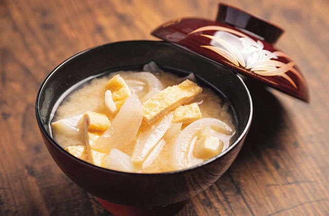 管理栄養士で料理研究家の成澤文子さんに教わる「ダブルの発酵パワーがすごい、春野菜のヨーグルトみそ漬け」（12）