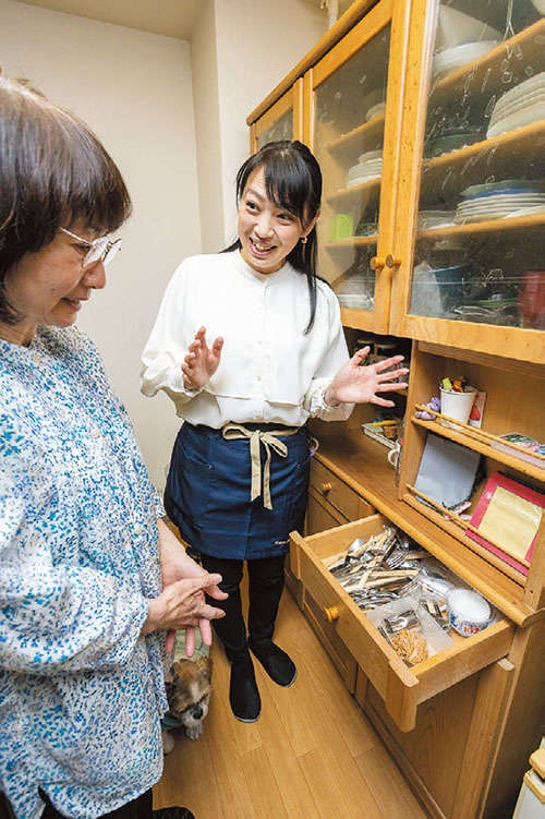 読者が整理収納アドバイザーの中山真由美さんと挑戦！「捨てない片付け」に挑戦！ 家にあるものが収納グッズに（2）