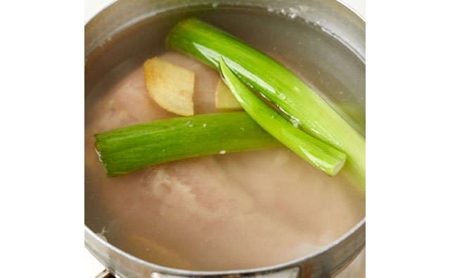 【ニチレイフーズ直伝】「鶏むね肉」の冷凍保存は「プラス調味料」がGOOD！ ベストな「解凍方法」も伝授（5）