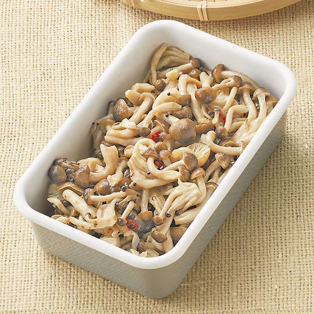 家計応援！「無塩にんにくしめじ」の作り置きレシピ【管理栄養士で料理研究家の村上祥子さんが伝授】（2）
