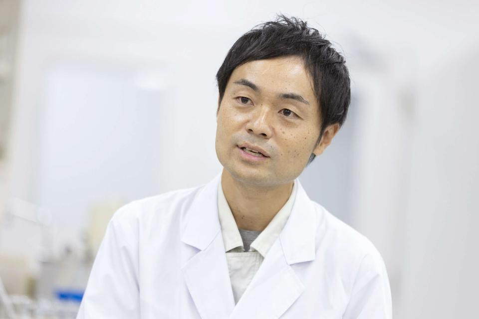 「帽子をかぶると髪が薄くなる？」10月20日は頭髪の日！ 気になる「薄毛・抜け毛対策」を大正製薬の総合研究所で聞いてきた【潜入レポート】（7）