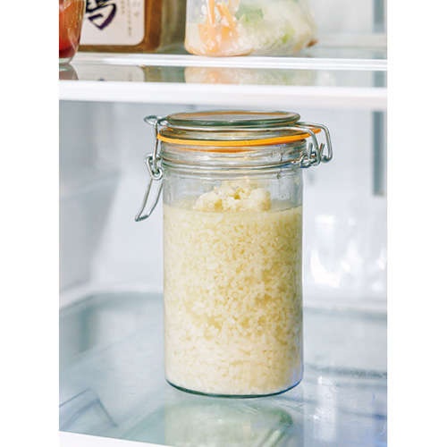 どんな料理にも塩の代わりに使えて便利！塩麹のきほんの作り方／体の内側からきれいになる 麹のレシピ（22）