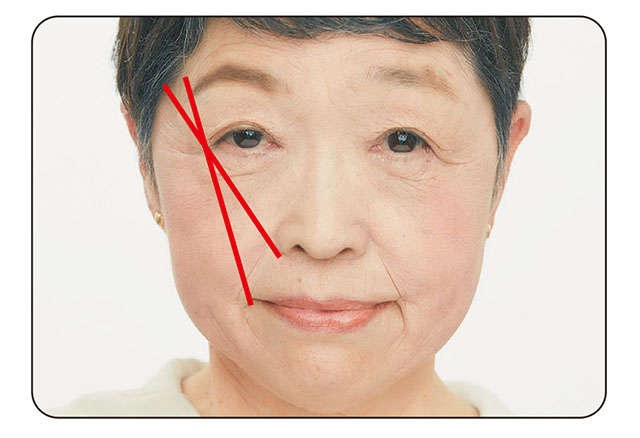 「失敗しない眉の描き方」をプロが大人世代に伝授。「描く」より「塗る」がポイント！（3）