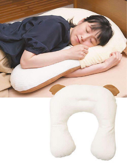 編集スタッフや読者がリアルに愛用中「睡眠の質を上げてくれる枕」4選（5）