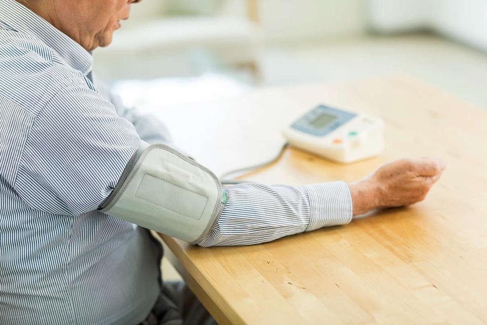 過剰な「減塩」はむしろ危険！ 降圧剤も人によっては不調が？ 「高血圧＝悪」の健康常識を見直す（1）