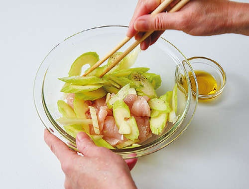 ポン酢の代わりに！合わせるだけで美味すぎる「レモンしょうゆ」【料理研究家の牧野直子さんに教わる】（8）