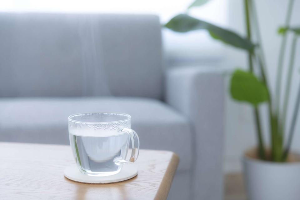 「完全メシ」と「白湯」のヒットの共通点。時代の変化とネーミング【高くても売れる秘訣】（2）