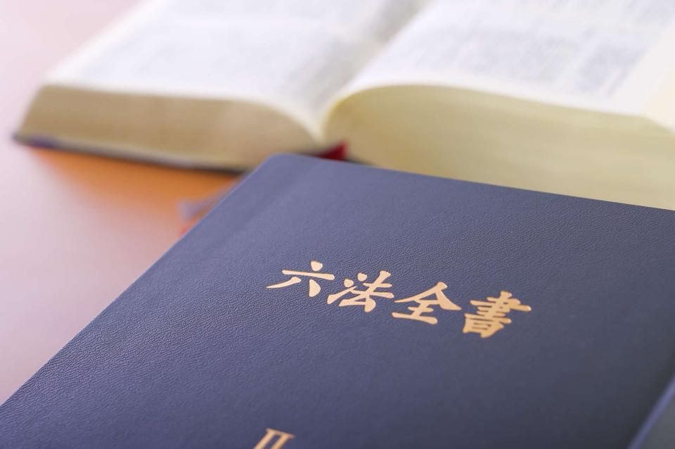 【虎に翼】「怖いくらいの傑作を確信...」史上最速で泣かされた新朝ドラ。「強い女性」を描く歴代朝ドラとの相違点は（2）