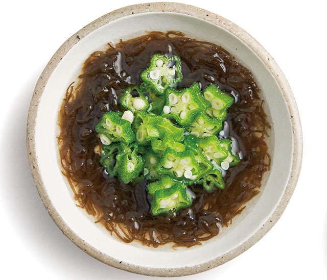 糖の吸収を抑えてくれて優秀食材をさらにパワーアップ！ 「もずく酢」に合わせて食べたい食材リスト（6）