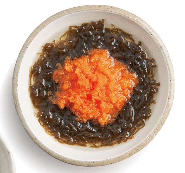 糖の吸収を抑えてくれて優秀食材をさらにパワーアップ！ 「もずく酢」に合わせて食べたい食材リスト（11）