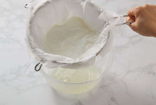 水切りヨーグルトでヘルシーに！ おうちで作ってたっぷり食べたい「フルーツサンドレシピ」（5）