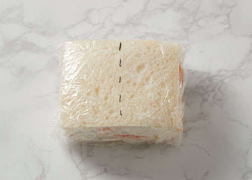 水切りヨーグルトでヘルシーに！ おうちで作ってたっぷり食べたい「フルーツサンドレシピ」（11）