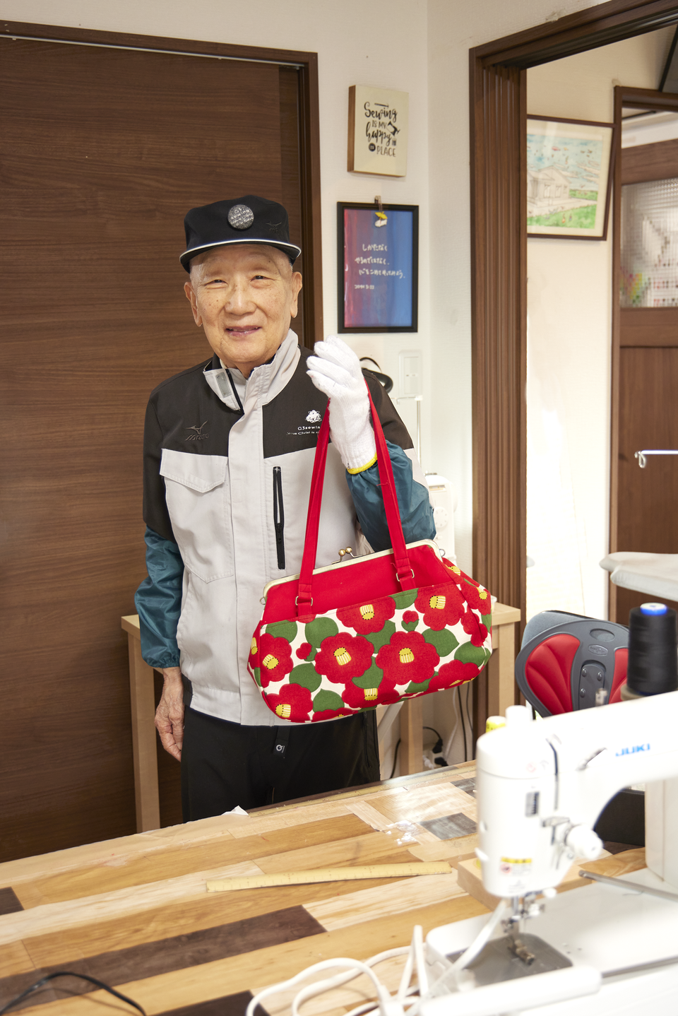 80代父ががま口バック作りに挑戦！  娘たちが考えた先行投資は...／80代で見つけた　生きる幸せ（3）