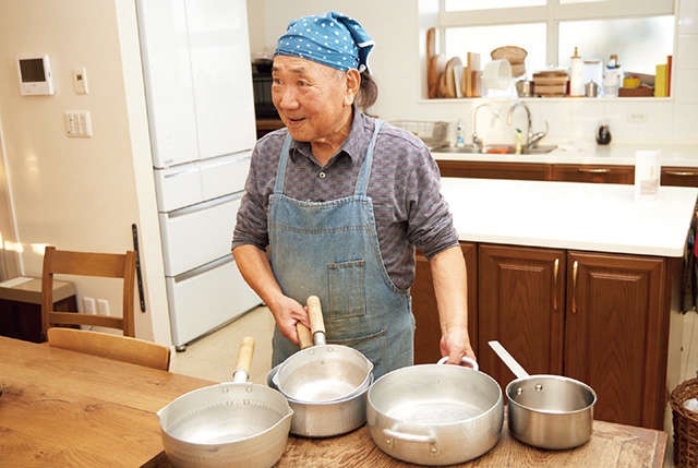 70歳から料理を始めて料理研究家に！ 小林まさるさん（89歳）の「挑戦人生」（2）