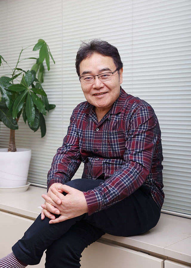 ぶつからないようにすれ違う。それを学ぶのが家庭なんじゃないでしょうか／岩松了さんインタビュー（3）