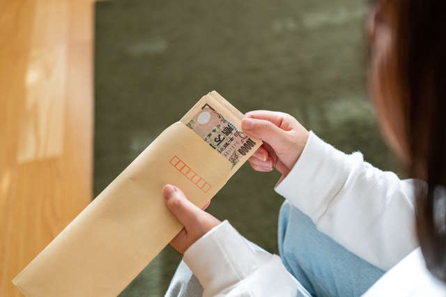【潜在意識を変える】お金を稼げない原因はこれ？「お金をもらうこと」への抵抗（1）