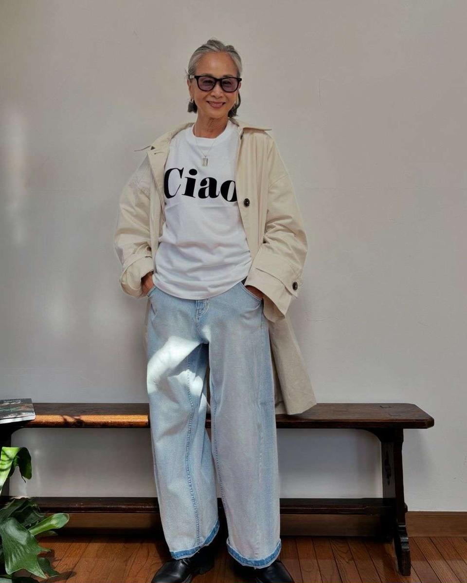 グレイヘアを楽しむ62歳が素敵♪「自分軸を持つ」ことがおしゃれのコツ！【インタビュー】（5）