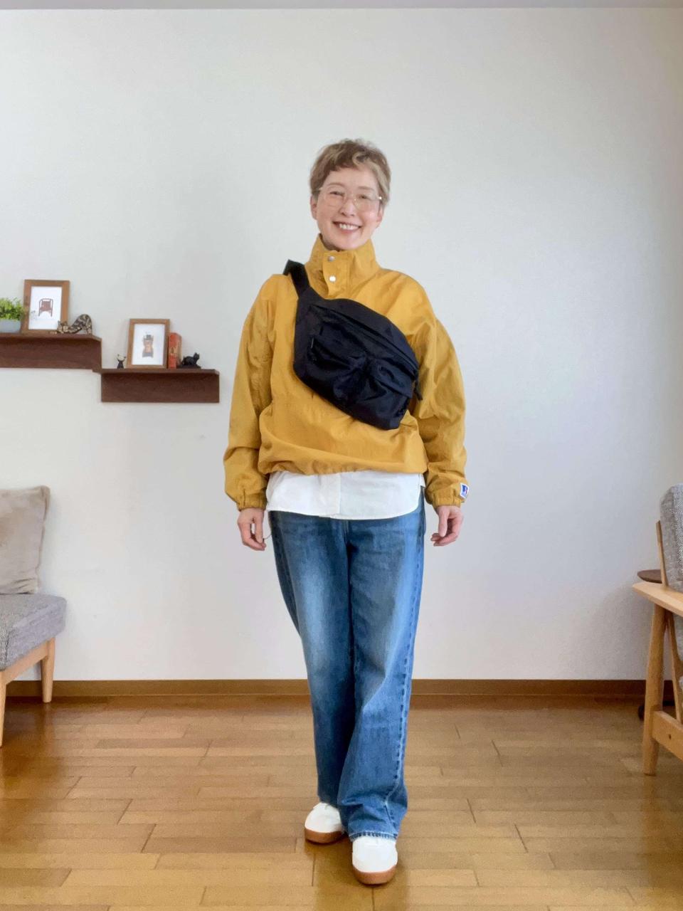 おしゃれさんのバッグ＆中身を大公開。60代YouTuber・Mimiさんは「GUのボディバッグ」を愛用中♪【彼女のバッグ】（9）