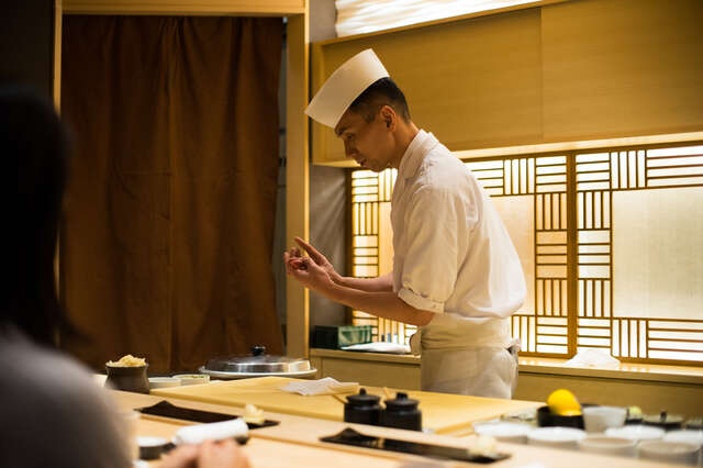 【京都ひとり旅】いざ！ ひとり寿司デビュー。まずは「助六」から始める気楽な関西ずし旅（2）