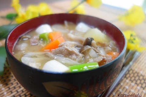 料理のできない男だった僕が家族の食事を作るようになったわけ／キッチン夫婦（夫）（3）