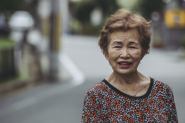「嫁のあんたが月20万稼いだら済む話やん」仕事を辞めたい夫をかばう、姑のハチャメチャ理論は...!?／かづ（2）