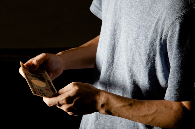 「あんたには関係ないわ！」上の弟にだけ手厚く援助していた母。その目的は...⁉／かづ（1）