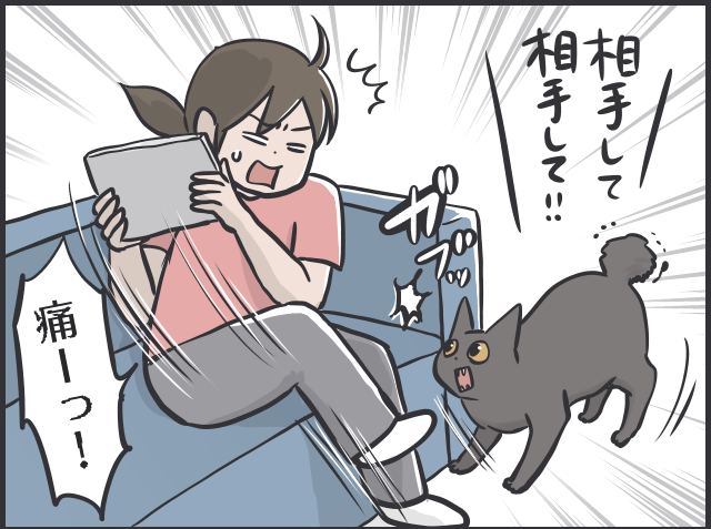 猫のしっぽについて語りたい！ 興奮してモサッと膨らむ姿も愛おしい！／フニャコ（8）