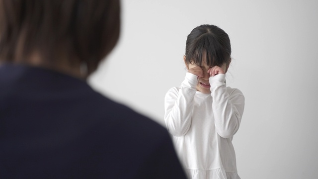 「離婚しないで！ お母さんが我慢して！」DV夫と離婚したい私と子どもたちの願い／chii（1）