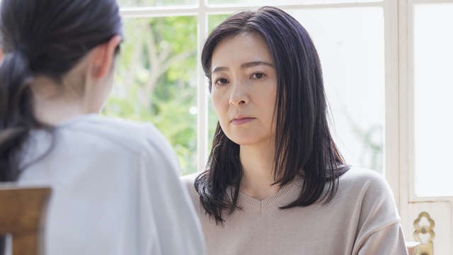 総額数百万円を返さない「借りパクママ友」に再び遭遇！ 今度こそ...と思ったら顔が傷だらけ!?／かづ（1）