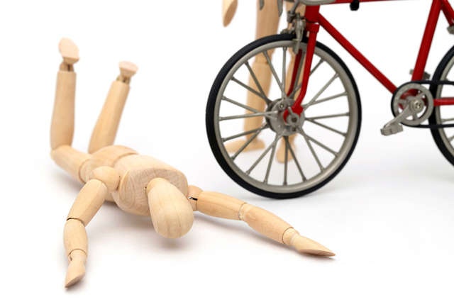 「自転車保険」に入る前にチェックするべきことは？ 条例で加入が義務化されている自治体も。／斗比主閲子（1）