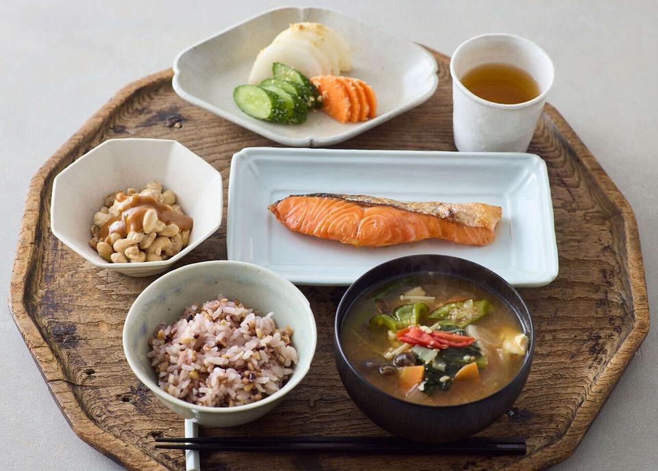 発酵食で体の内側から健康に！みそや漬物を手軽に取り入れるおすすめ和朝食レシピ（1）