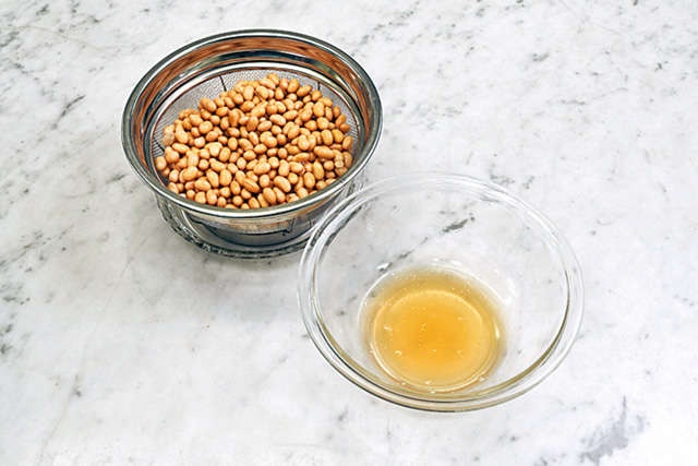塩分が気になる方に。「炊飯器で作る生みそ」は酵母菌が生きた熟成みそ／村上祥子80歳 季節の保存食（6）