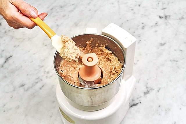 塩分が気になる方に。「炊飯器で作る生みそ」は酵母菌が生きた熟成みそ／村上祥子80歳 季節の保存食（9）