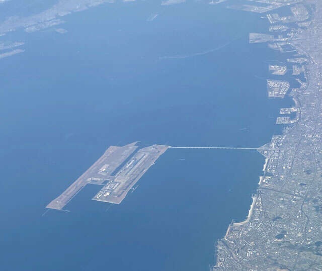 【大人の地図遊び】空から万博会場も見える！大阪湾に浮かぶ「巨大な人工島」（1）