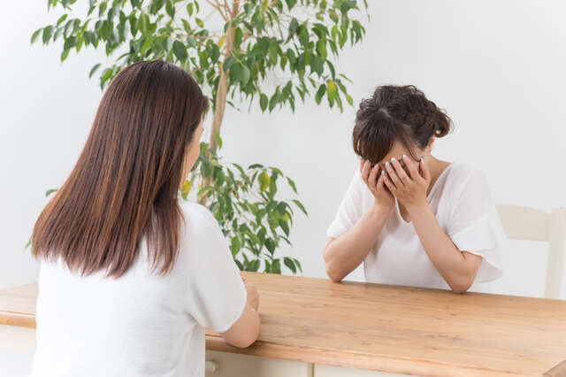 若くしてご主人を亡くしたご近所さん。気遣ってきましたが、ある日、子どもたちの冷たい視線に気付いて＜前編＞（1）