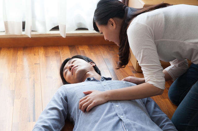 白目をむき血の泡を吹いた夫。後で知った半年前の予兆...47歳で告げられた重い診断結果＜前編＞（1）